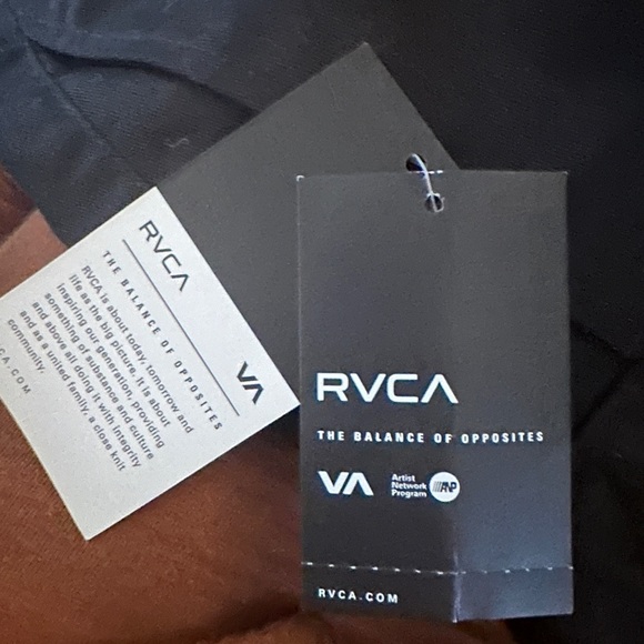 NWT RVCA THE WEEK-END SHORTS in Black - Picture 9 of 16